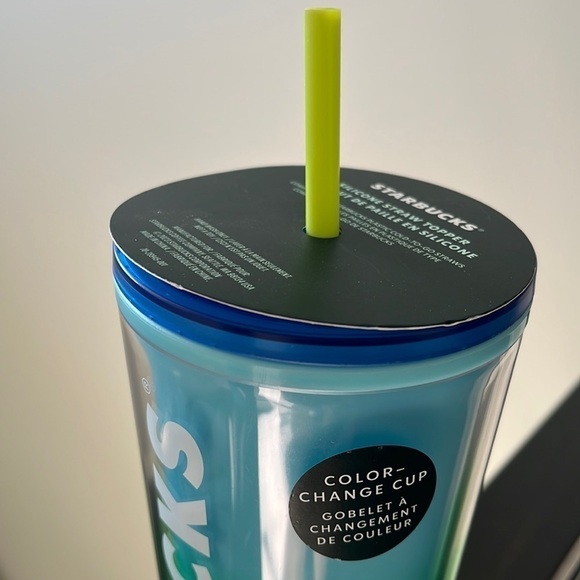 Starbucks Citrus Color Changing Tumbler Venti 24oz NEW! - Picture 3 of 9